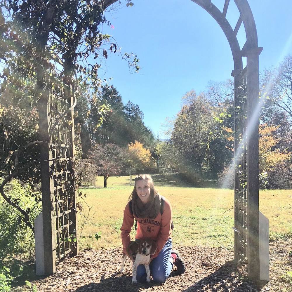 Meet your Posher, Emily